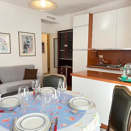 200m From The Sea, 3 Min From Porto Sole San Remo